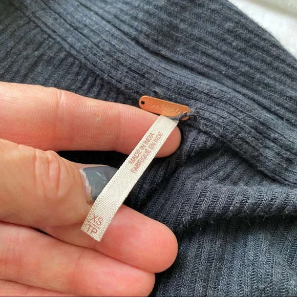 Free People Set to Stun Lace Flowy Boho Top - Picture 11 of 14